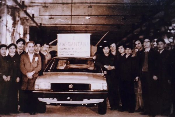 新中国造车70年，有了首个亿辆车企